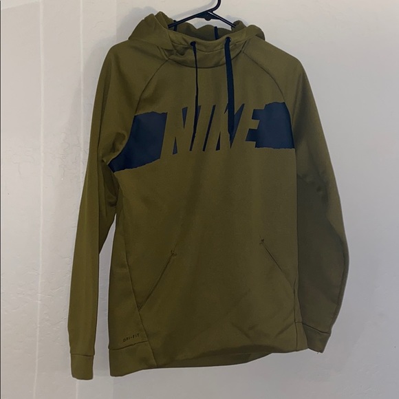 Nike Other - Nike men’s hoodie